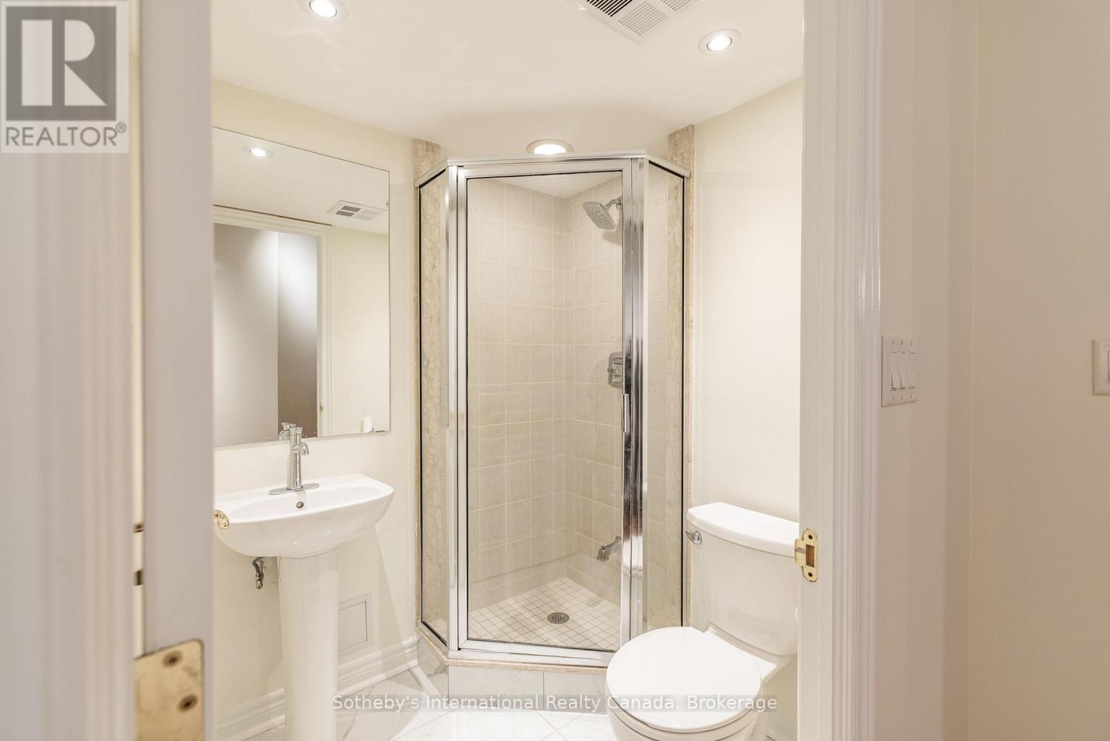 901 - 100 Hayden Street, Toronto, Ontario  M4Y 3C7 - Photo 12 - C12147816