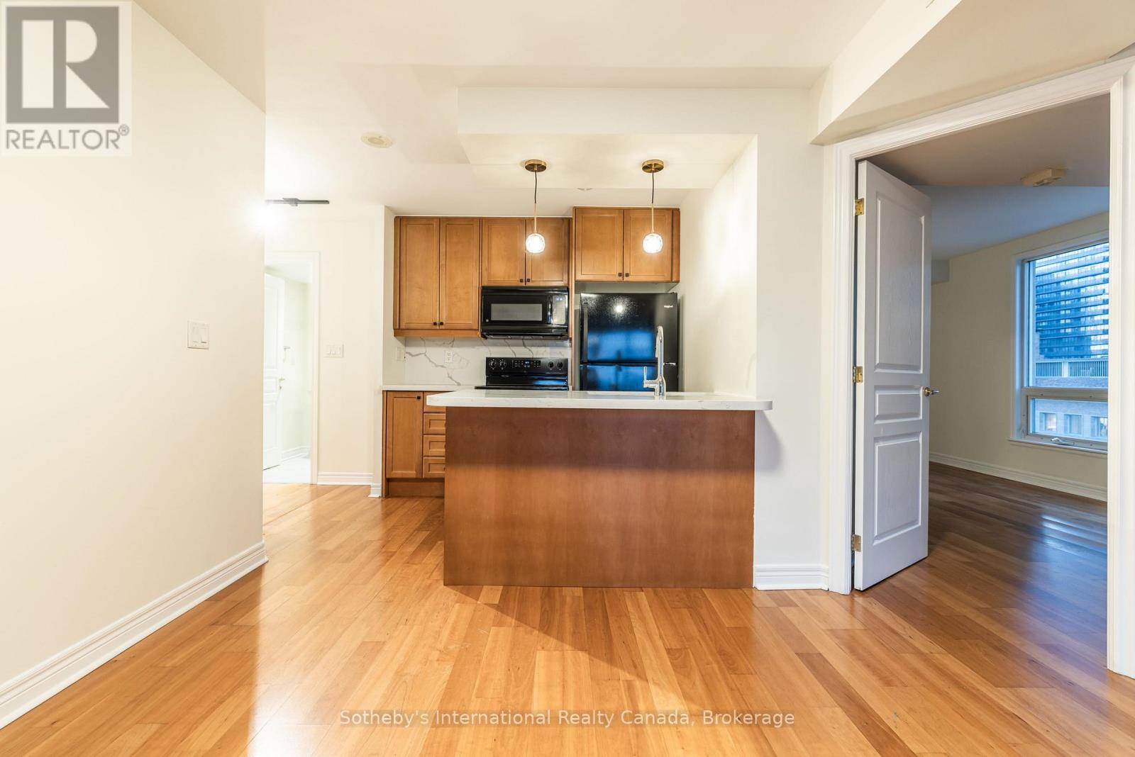 901 - 100 Hayden Street, Toronto, Ontario  M4Y 3C7 - Photo 15 - C12147816