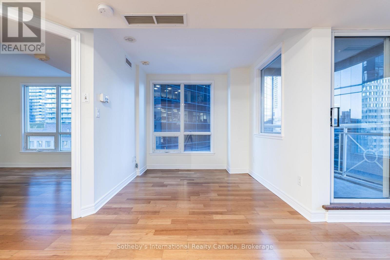 901 - 100 Hayden Street, Toronto, Ontario  M4Y 3C7 - Photo 16 - C12147816