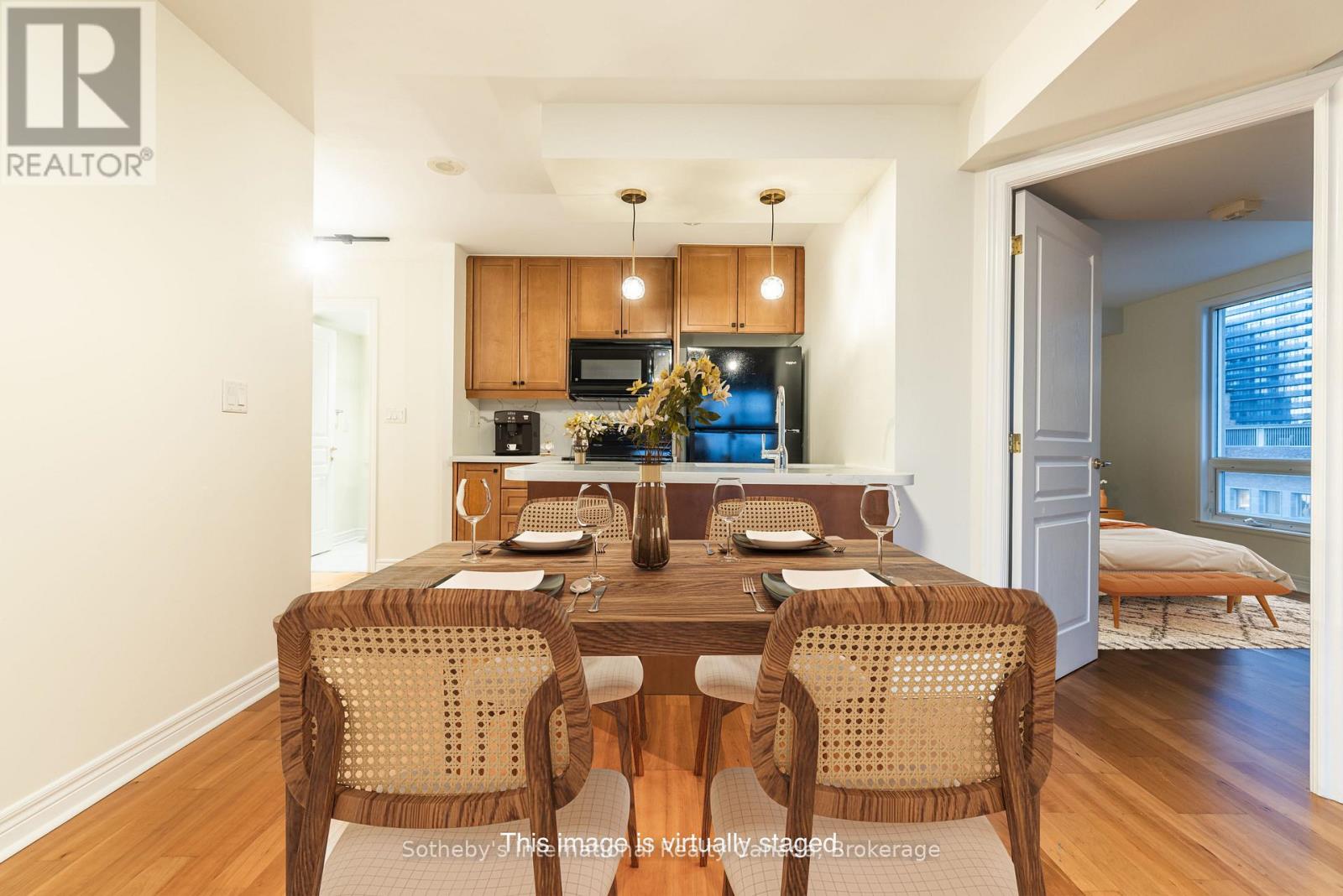 901 - 100 Hayden Street, Toronto, Ontario  M4Y 3C7 - Photo 11 - C12147816