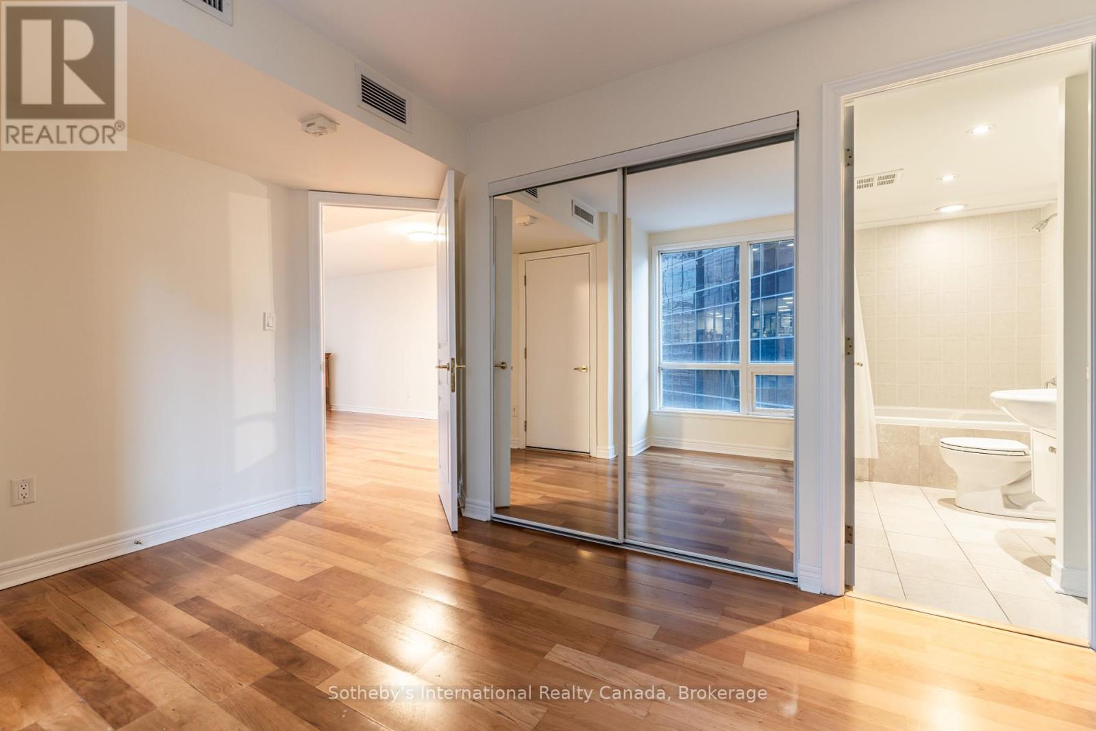 901 - 100 Hayden Street, Toronto, Ontario  M4Y 3C7 - Photo 24 - C12147816