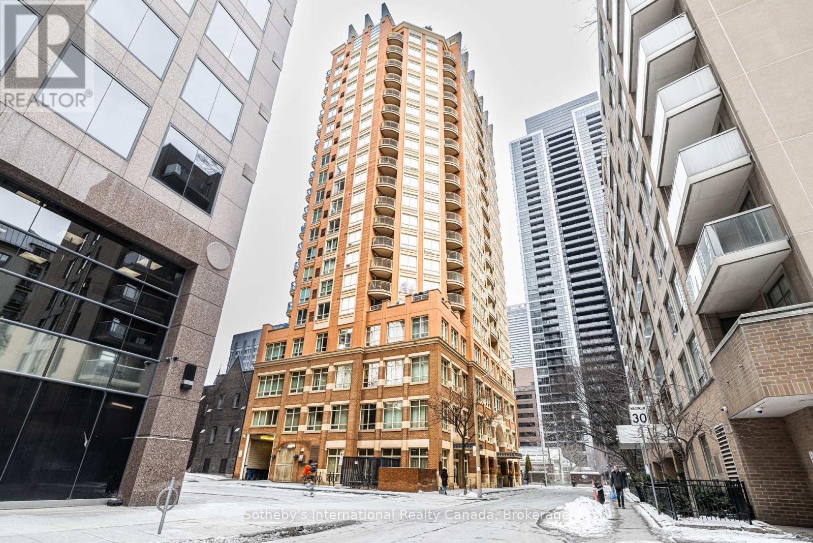 901 - 100 Hayden Street, Toronto, Ontario  M4Y 3C7 - Photo 4 - C12147816