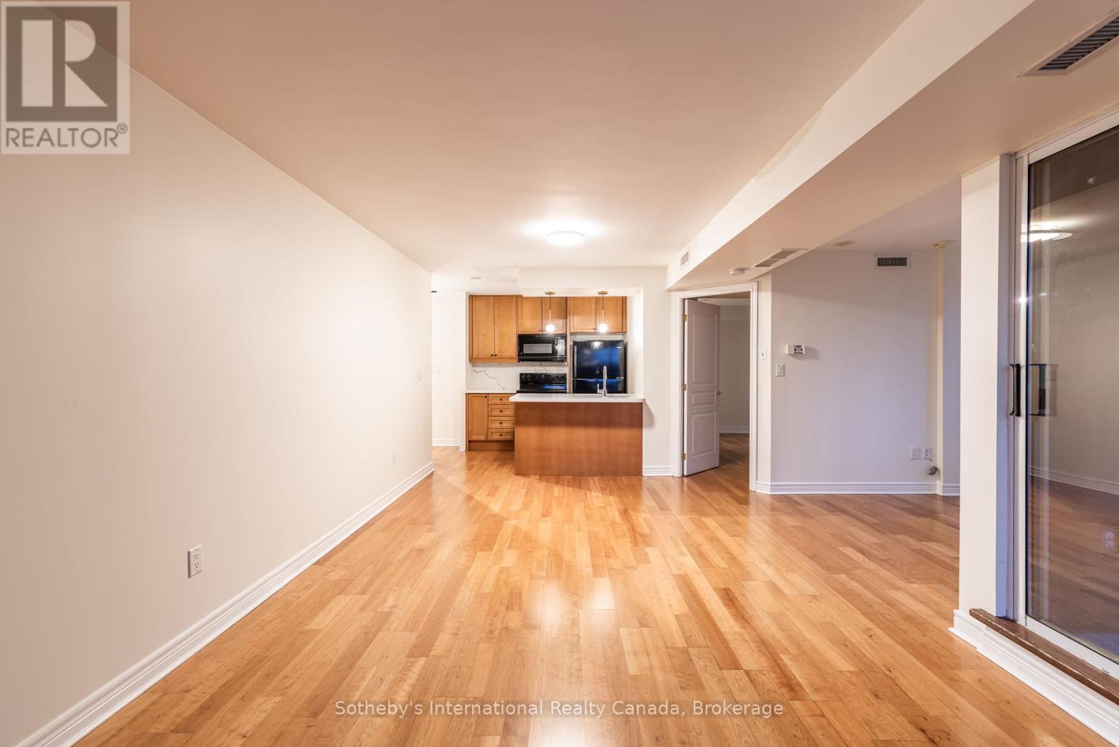 901 - 100 Hayden Street, Toronto, Ontario  M4Y 3C7 - Photo 9 - C12147816