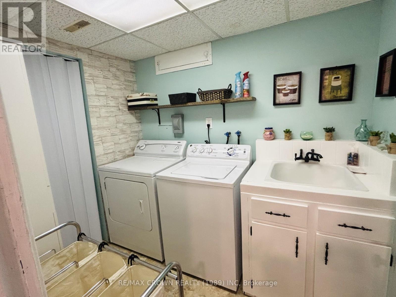 52 Hellen Avenue, Timmins (Sp - Main Area), Ontario  P0N 1H0 - Photo 35 - T12210245