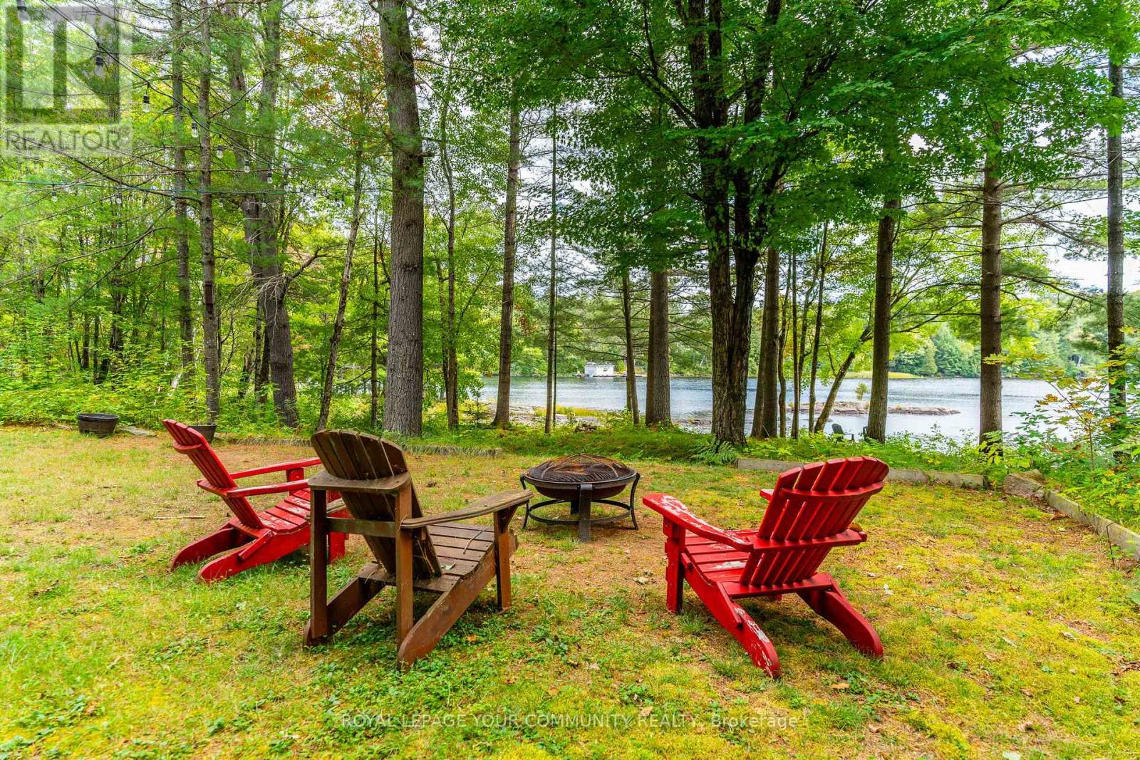 1031 Obelisk Trail, Minden Hills, Ontario  K0M 2A0 - Photo 4 - X12180950