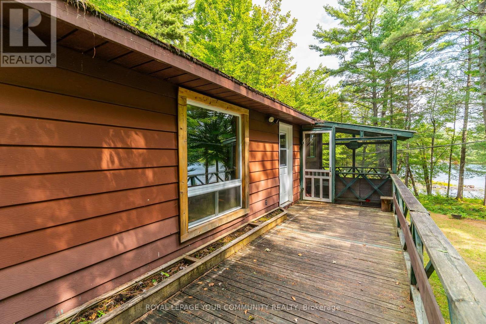 1031 Obelisk Trail, Minden Hills, Ontario  K0M 2A0 - Photo 37 - X12180950