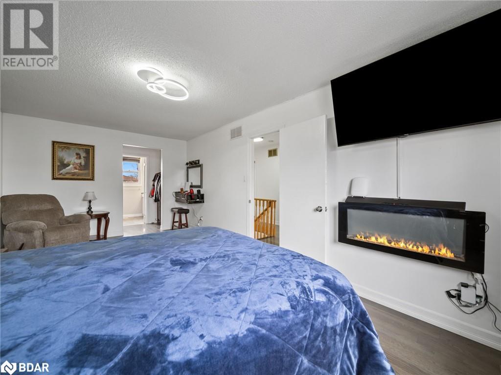 51 Shakespeare Crescent, Barrie, Ontario  L4N 6C1 - Photo 22 - 40739234