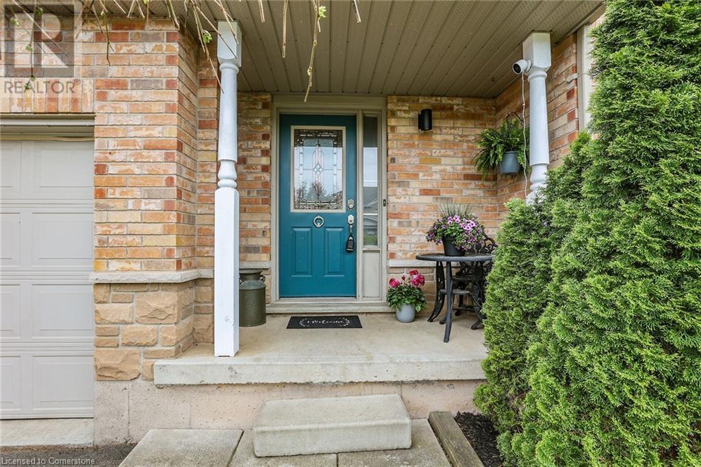 41 Magnolia Crescent, Grimsby, Ontario  L3M 5N1 - Photo 3 - 40726650