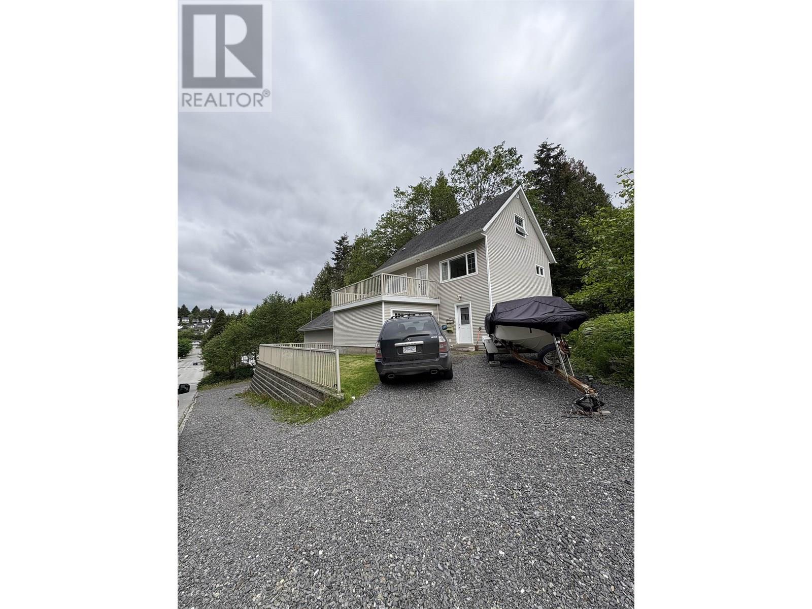 1015 Frederick Street, Prince Rupert, British Columbia  V8J 3B1 - Photo 1 - R3012082