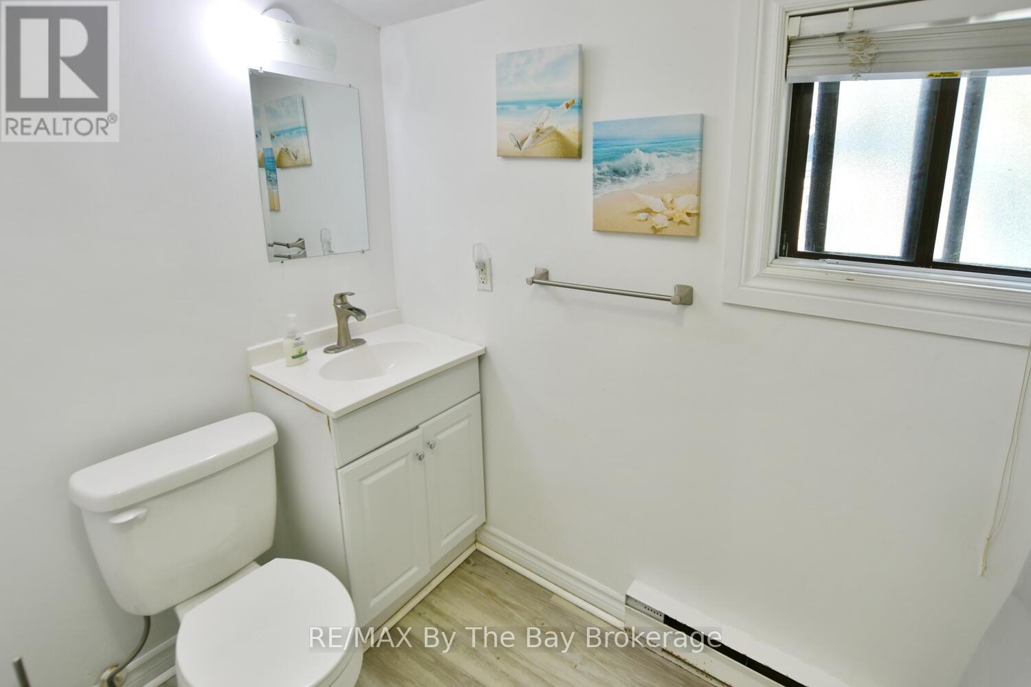 678 River Road W, Wasaga Beach, Ontario  L9Z 2P1 - Photo 35 - S12210252