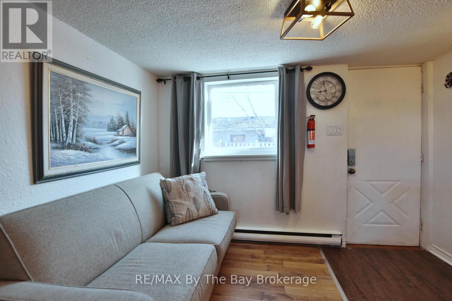 678 River Road W, Wasaga Beach, Ontario  L9Z 2P1 - Photo 42 - S12210252