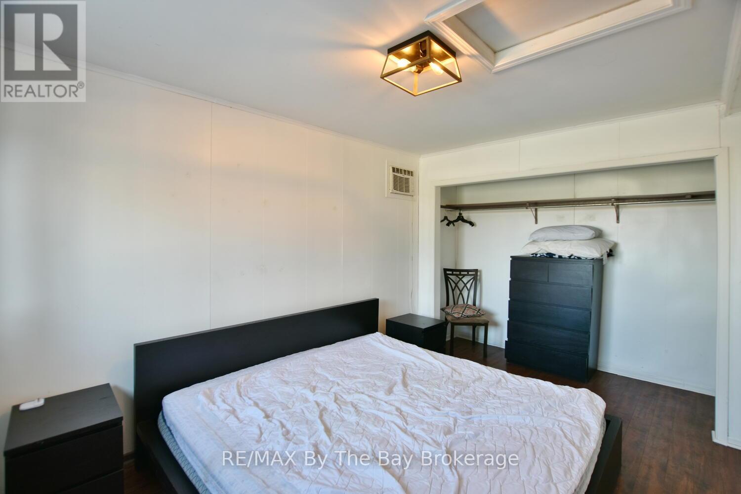 678 River Road W, Wasaga Beach, Ontario  L9Z 2P1 - Photo 47 - S12210252