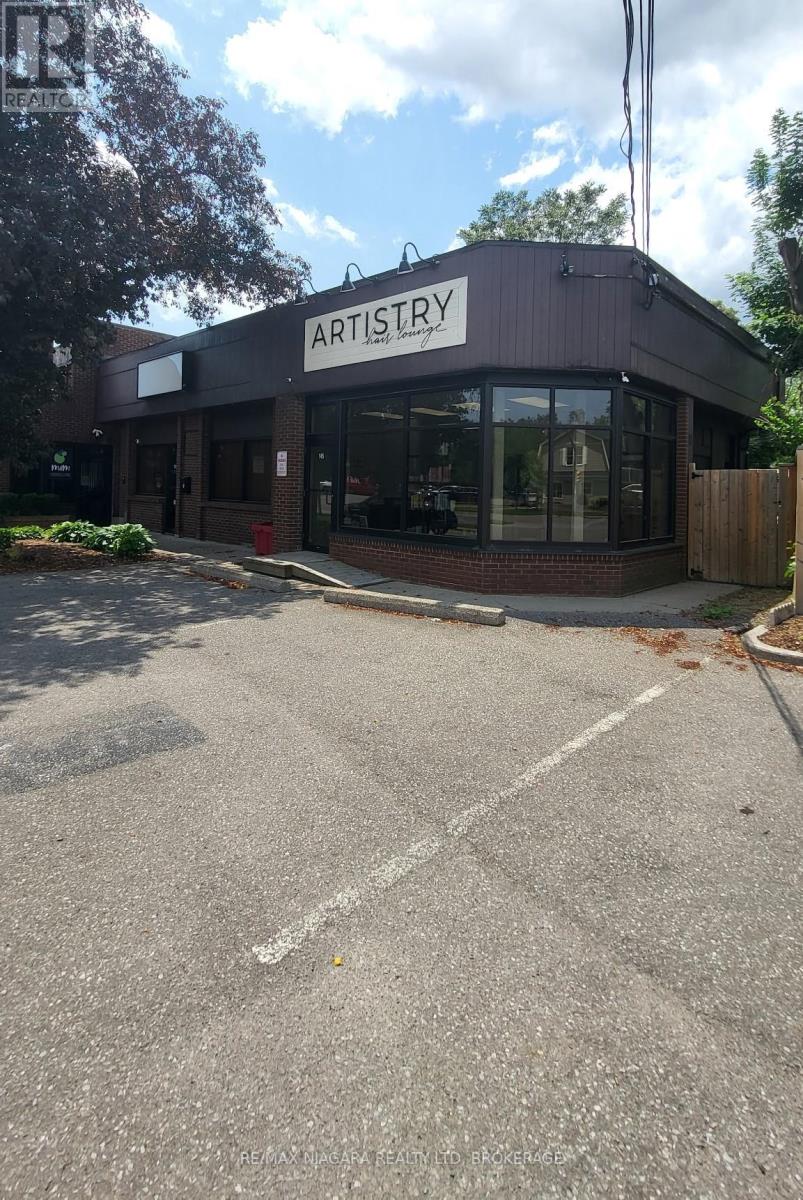 145 Lake Street, St. Catharines, Ontario  L2R 5Y4 - Photo 4 - X12209825
