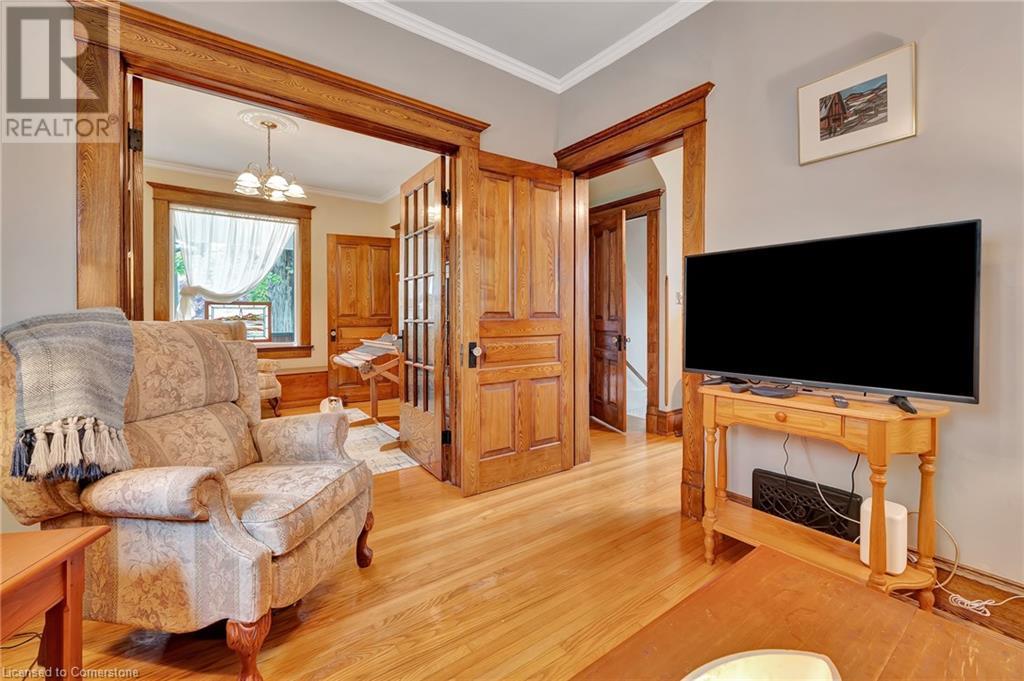 69 Shanley Street, Kitchener, Ontario  N2H 5N7 - Photo 15 - 40738033