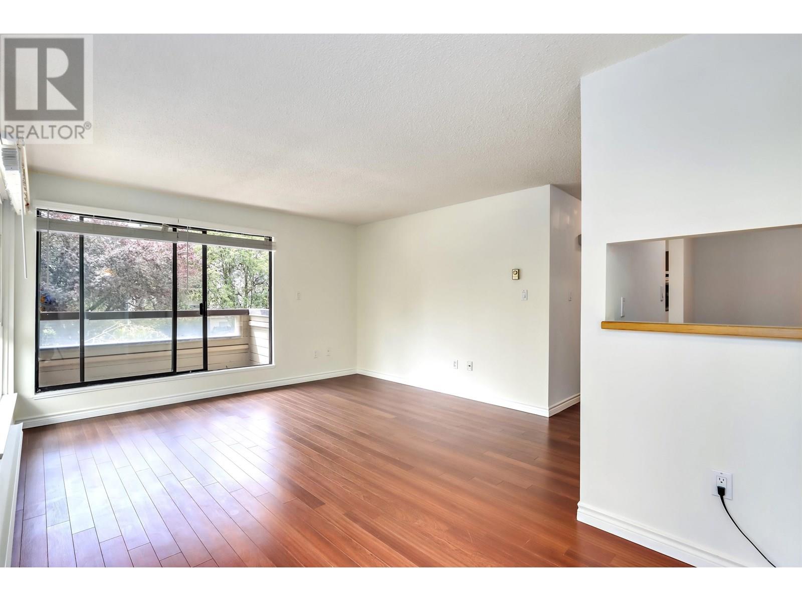 208 1363 Clyde Avenue, West Vancouver, British Columbia  V7T 2W9 - Photo 6 - R3013559