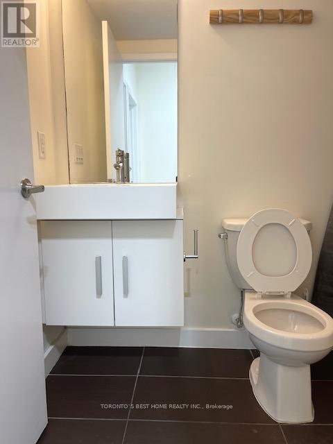 G05 Mf - 426 Lake Shore Boulevard W, Toronto, Ontario  M5V 2V9 - Photo 11 - C12209987