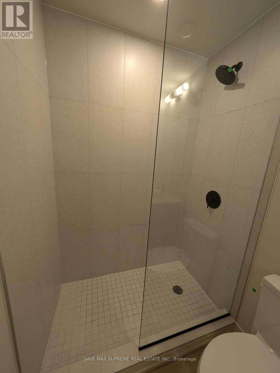 605 - 181 Sterling Road, Toronto, Ontario  M6R 2B2 - Photo 11 - C12210022