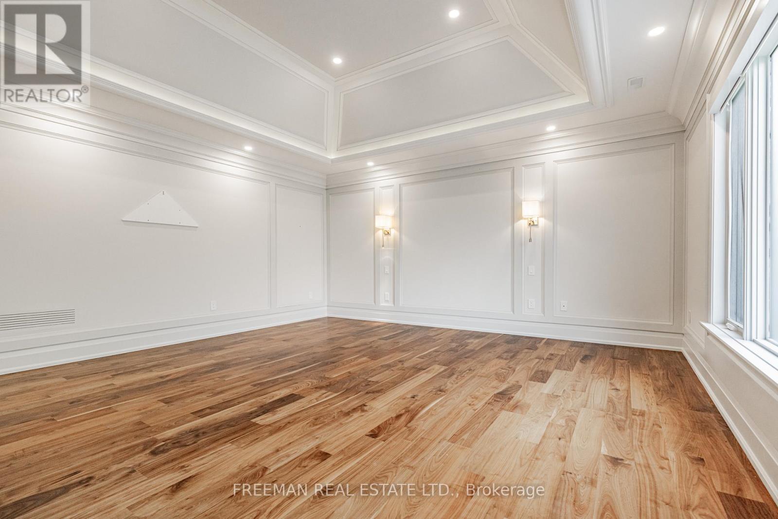 49 Dunvegan Road, Toronto (Casa Loma), Ontario  M4V 2P5 - Photo 28 - C12210073