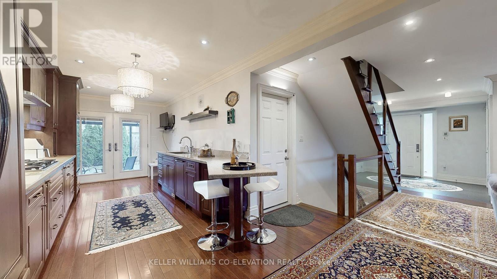239 Pineway Blvd Boulevard, Toronto (Bayview Woods-Steeles), Ontario  M2H 1B5 - Photo 5 - C12210140