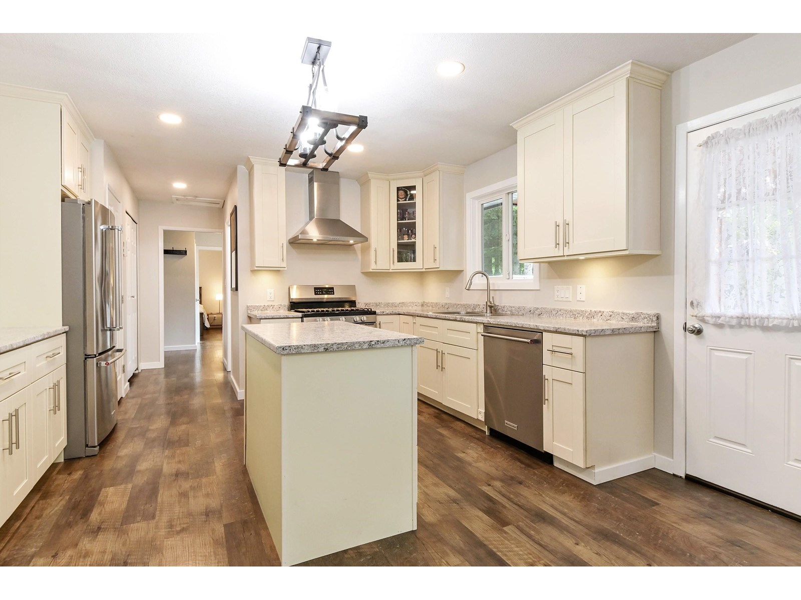 9633 Hess Road, Mission, British Columbia  V0M 1H0 - Photo 12 - R3004974