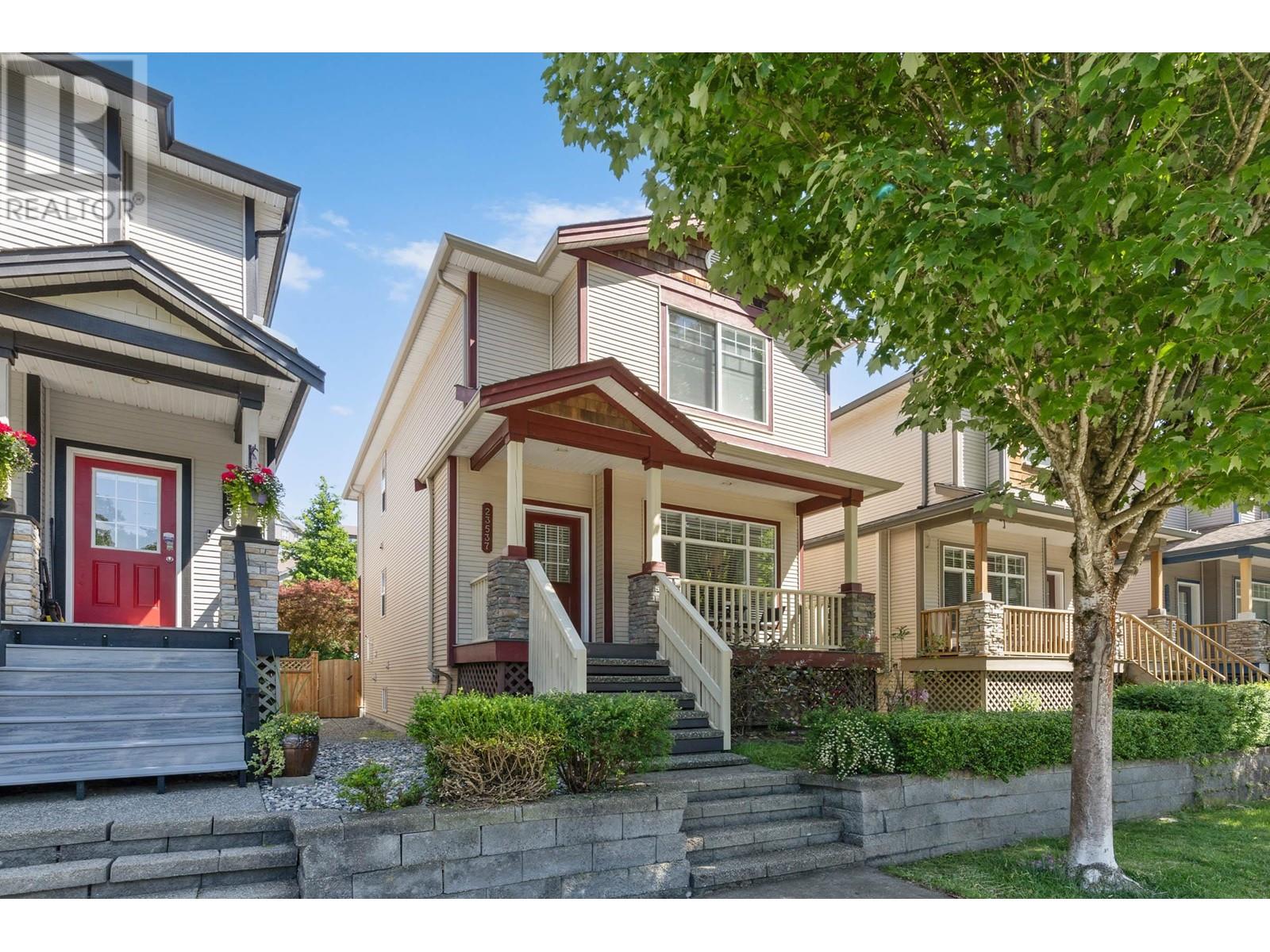 23537 KANAKA WAY, Maple Ridge, British Columbia