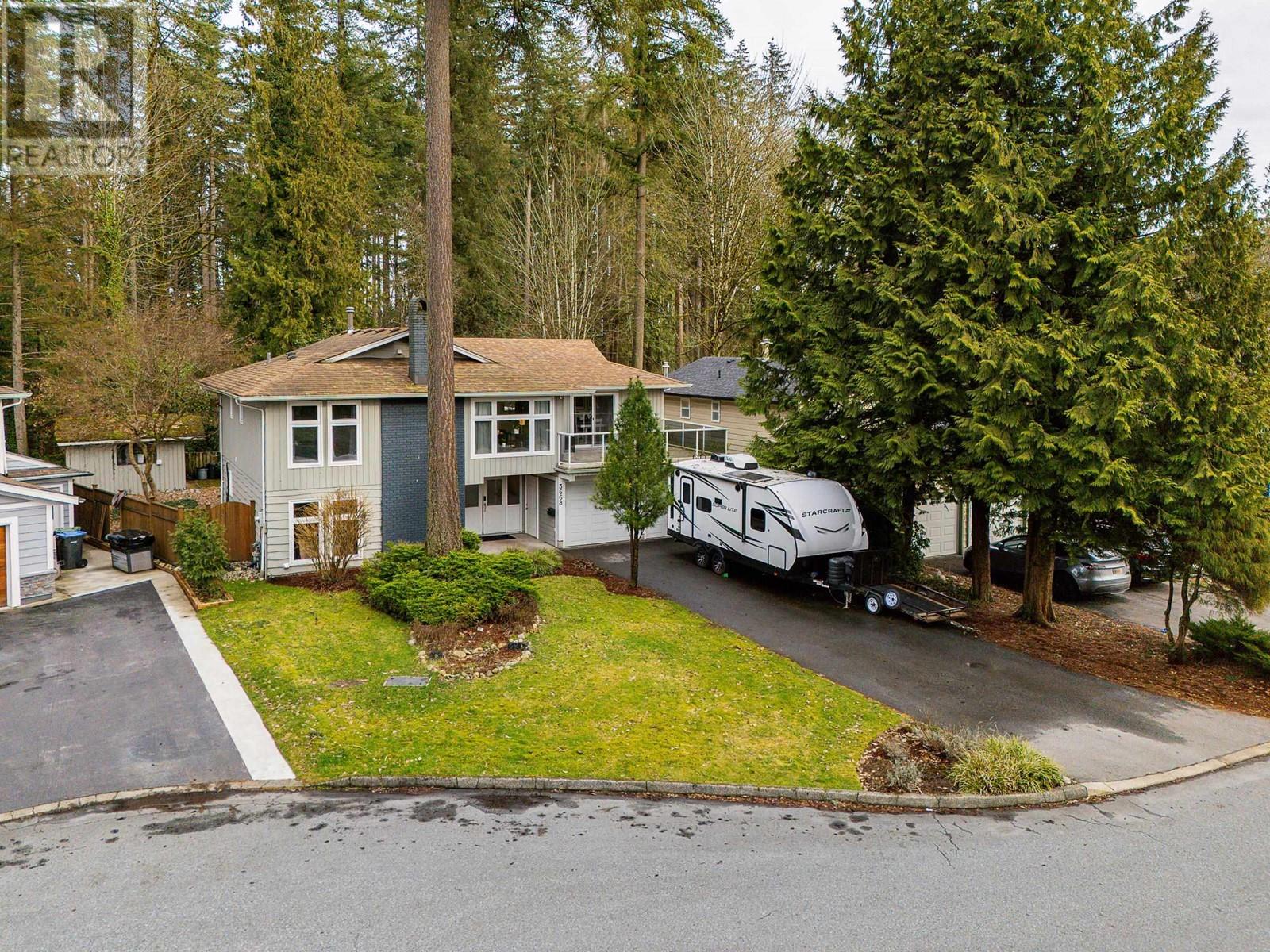3668 Kennedy Street, Port Coquitlam, British Columbia  V3B 4Z1 - Photo 1 - R3013551