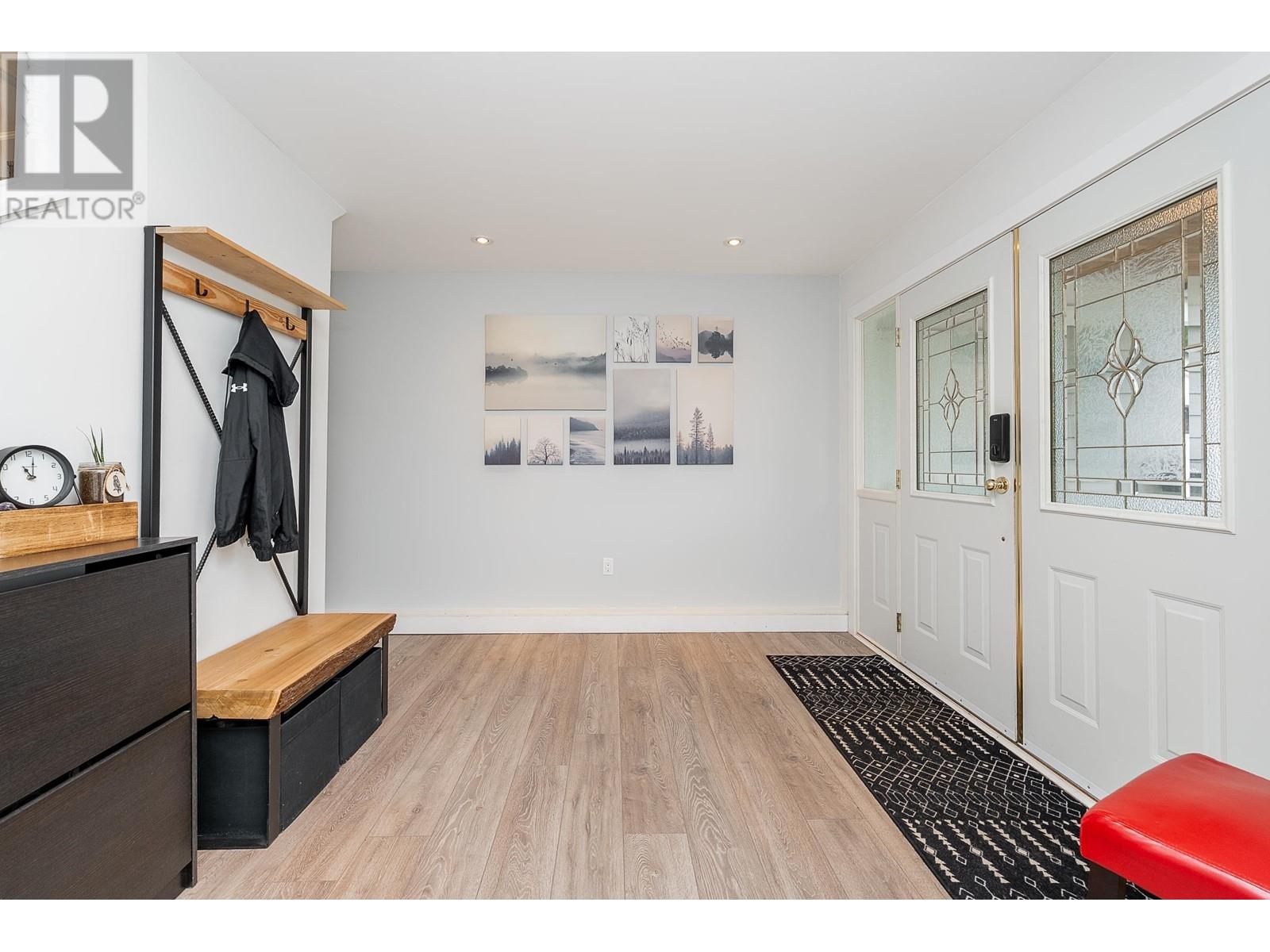3668 Kennedy Street, Port Coquitlam, British Columbia  V3B 4Z1 - Photo 5 - R3013551