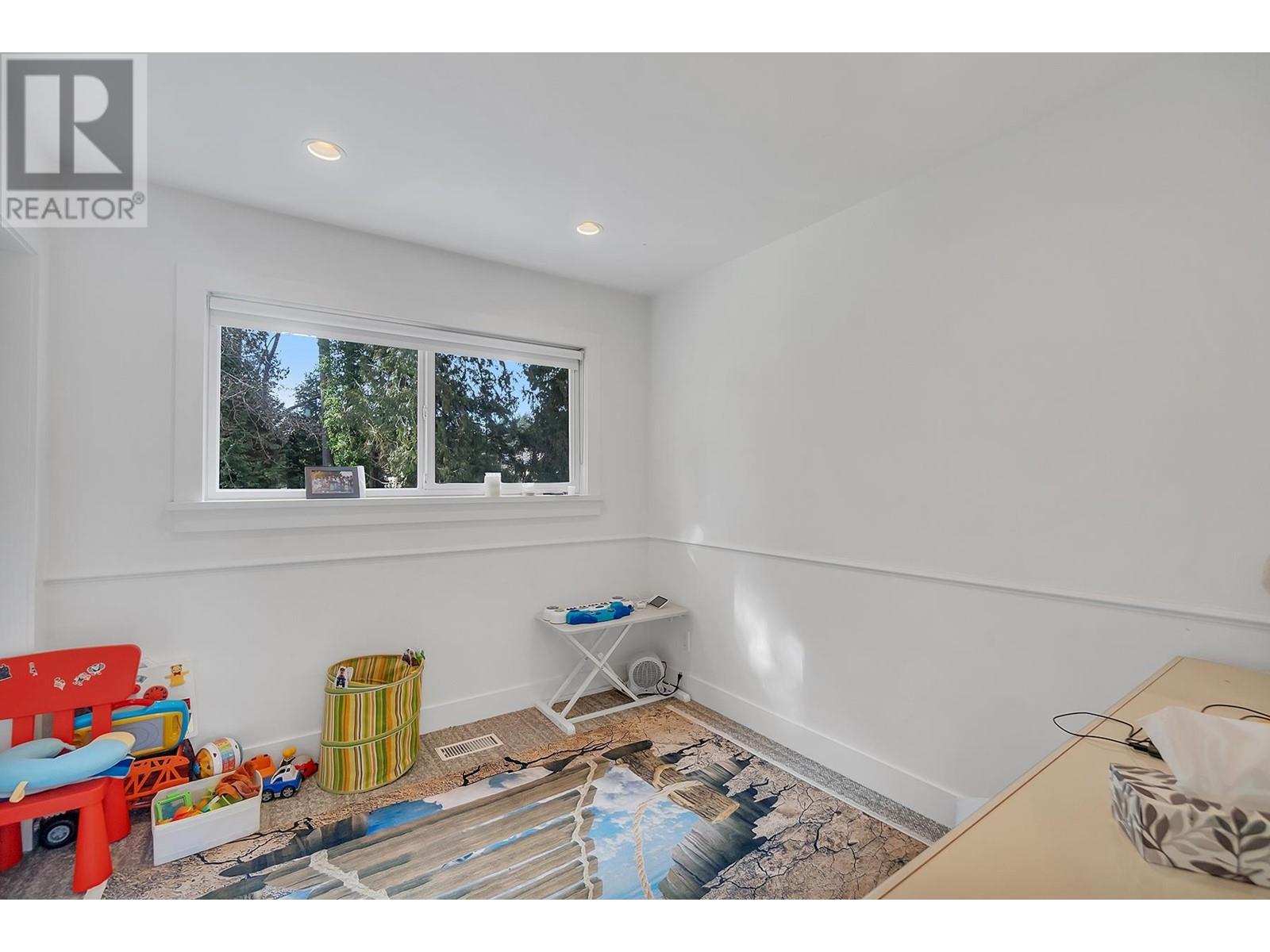 2505 William Avenue, North Vancouver, British Columbia  V7K 1Z2 - Photo 33 - R3013567