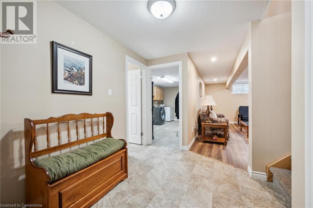 916 Keewatin Place, Kitchener, Ontario  N2B 3W4 - Photo 23 - 40739602
