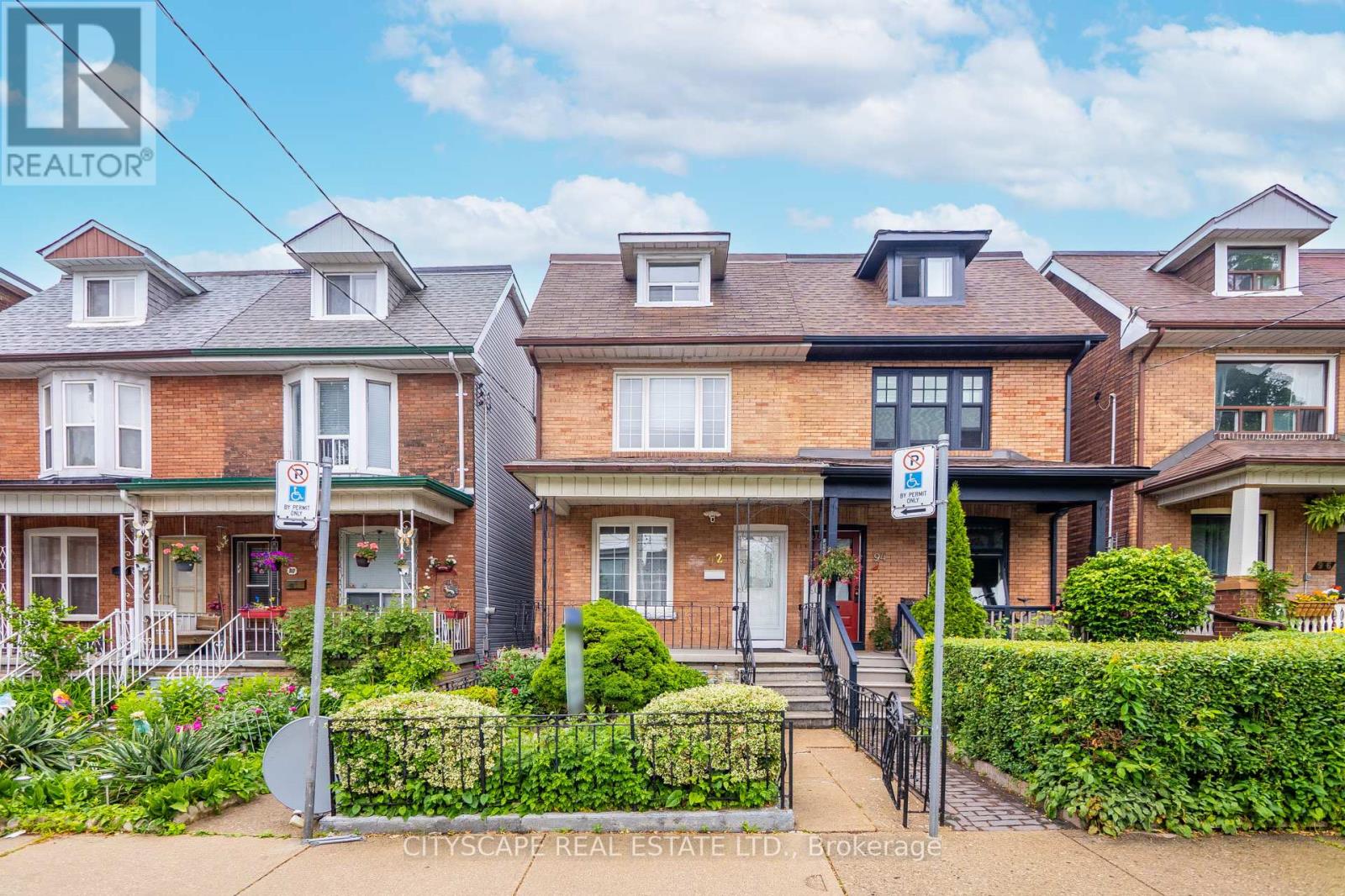 92 BELLWOODS AVENUE, Toronto, Ontario