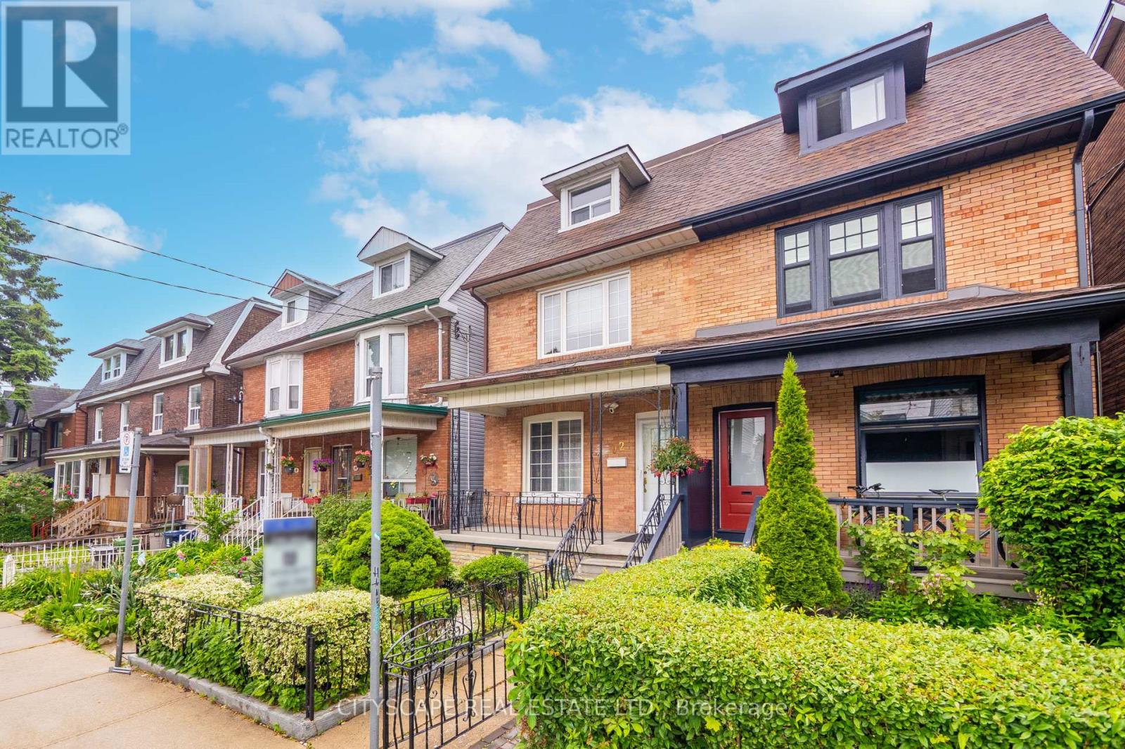 92 Bellwoods Avenue, Toronto, Ontario  M6J 2P4 - Photo 2 - C12187008