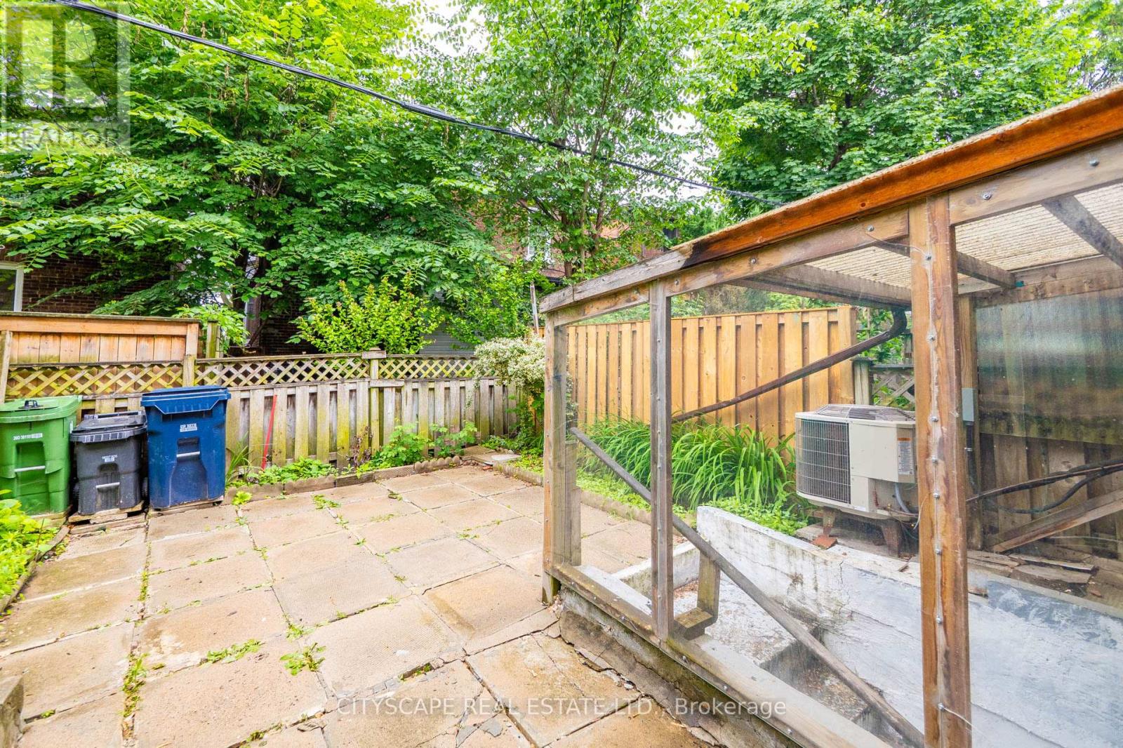 92 Bellwoods Avenue, Toronto, Ontario  M6J 2P4 - Photo 50 - C12187008