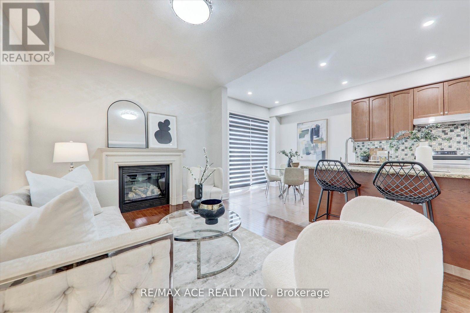 1 Goldthread Terrace, Toronto, Ontario  M3H 0B8 - Photo 13 - C12199659