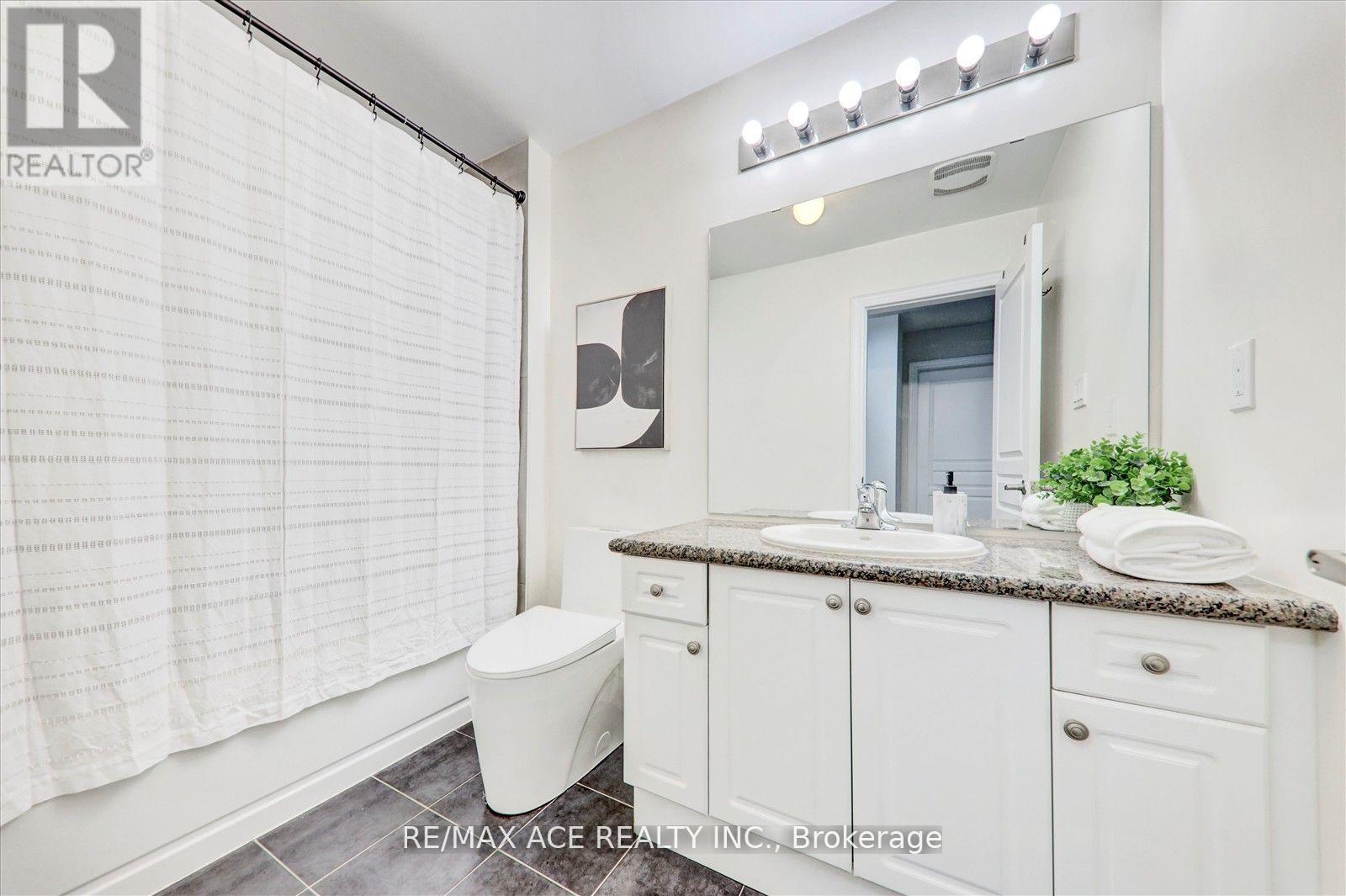 1 Goldthread Terrace, Toronto, Ontario  M3H 0B8 - Photo 30 - C12199659
