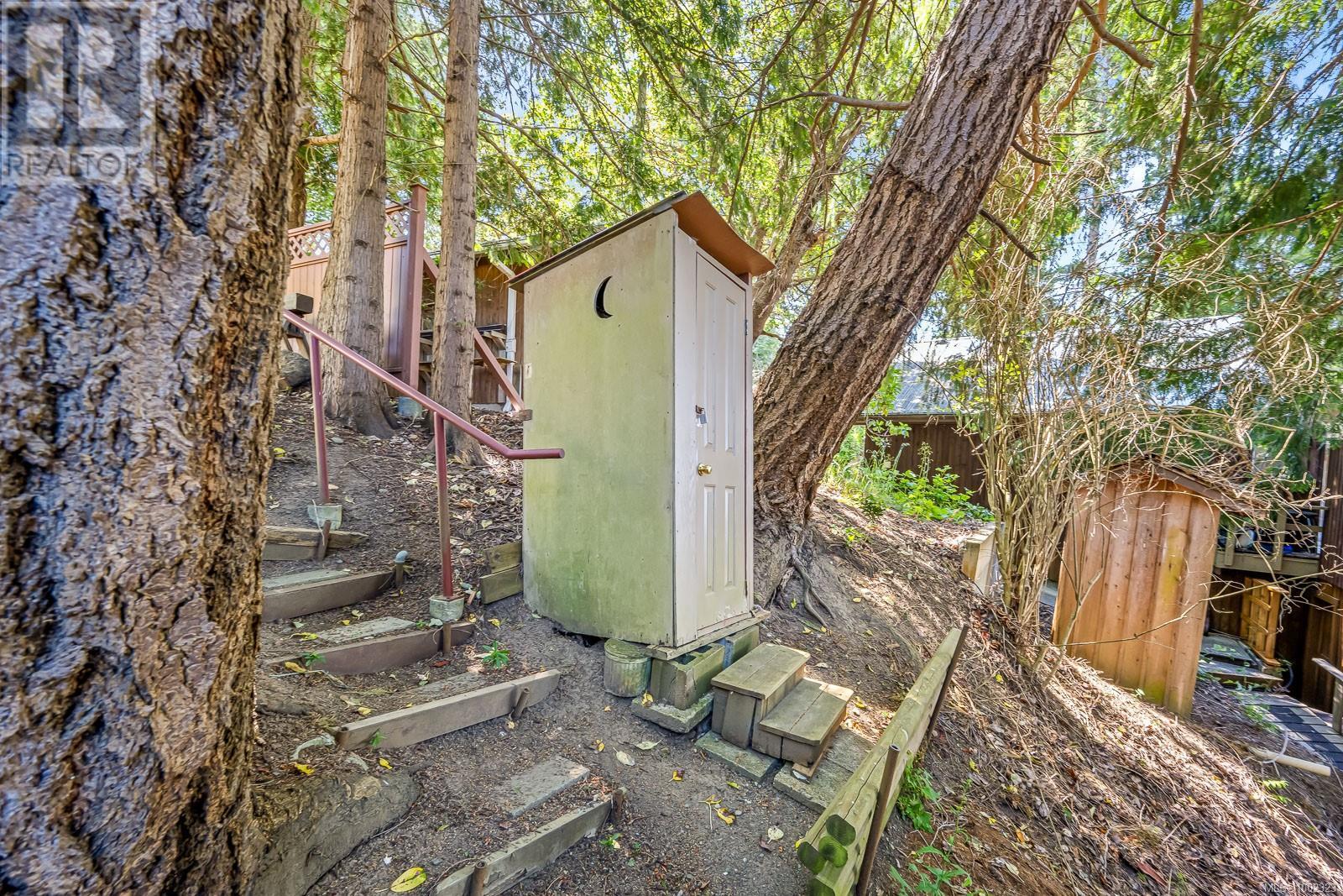 3845 Shingle Spit Rd, Hornby Island, British Columbia  V0R 1Z0 - Photo 50 - 1002323