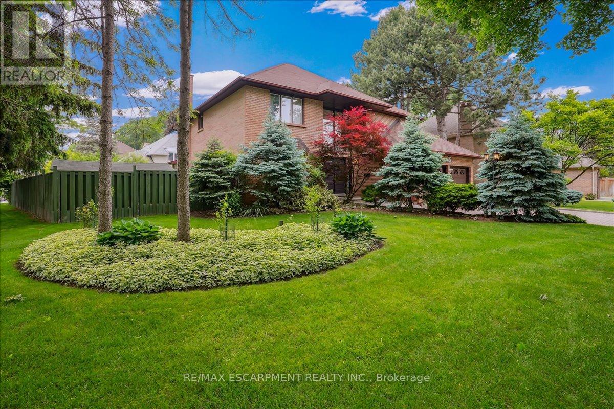 4053 Cabot Trail, Mississauga (Erin Mills), Ontario  L5L 3K2 - Photo 34 - W12093609