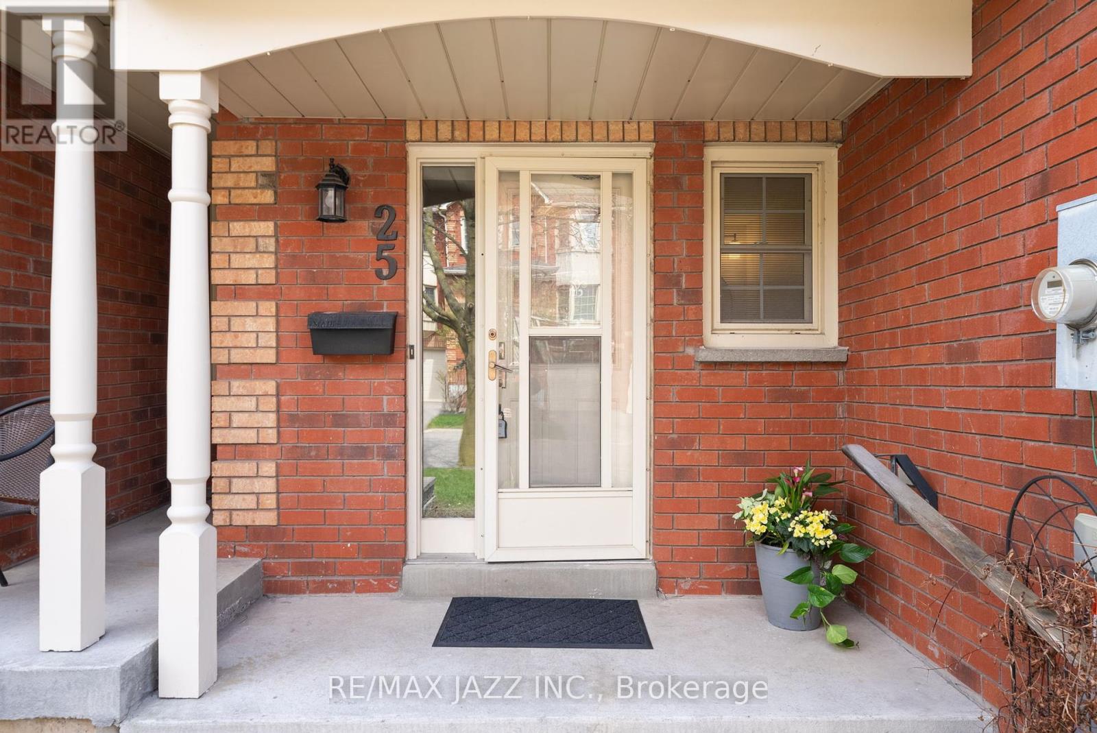25 - 1610 Crawforth Street, Whitby (Blue Grass Meadows), Ontario  L1N 9B1 - Photo 3 - E12210125
