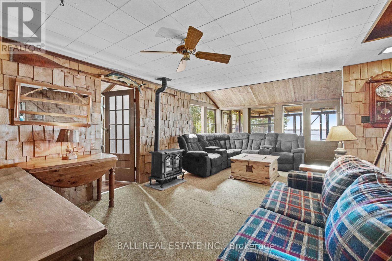 53 Rustic Bay Street, Kawartha Lakes, Ontario  K9V 4R6 - Photo 22 - X12210195