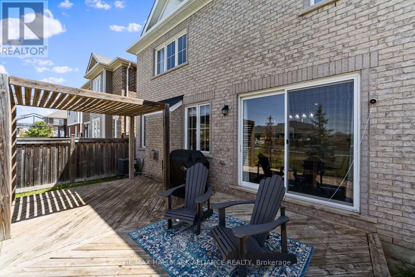 569 Langholm Street, Milton, Ontario  L9T 9A1 - Photo 32 - W12210001