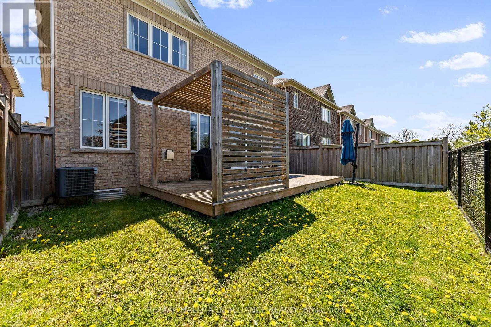 569 Langholm Street, Milton, Ontario  L9T 9A1 - Photo 33 - W12210001