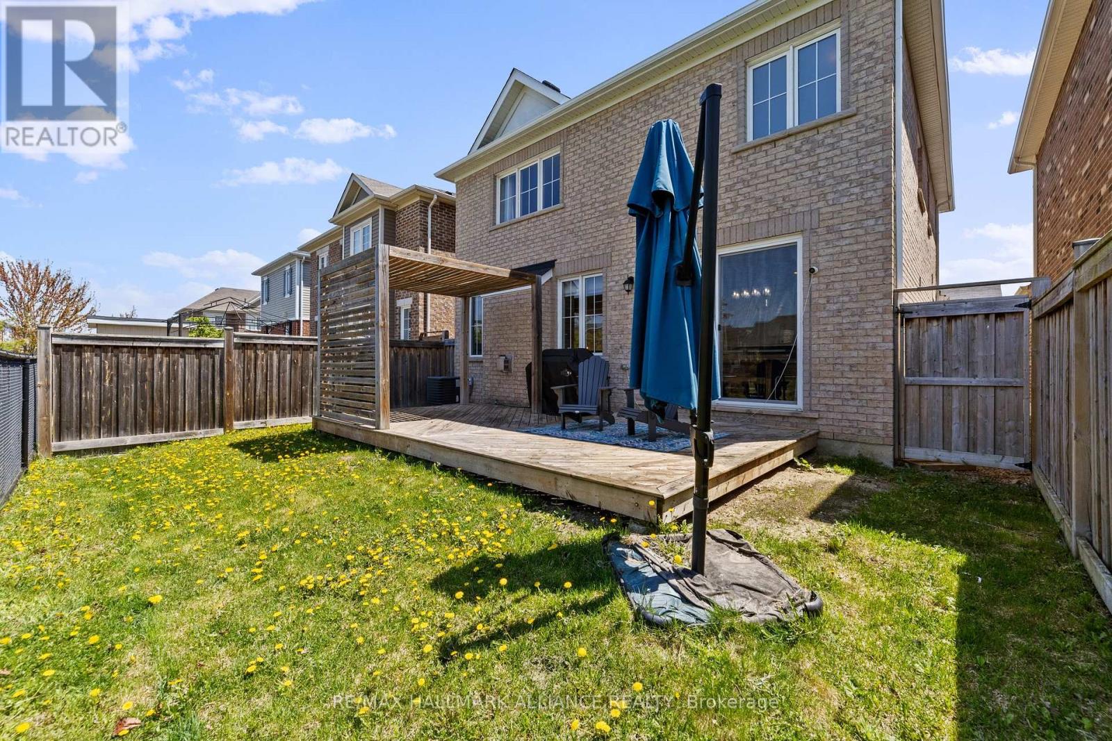 569 Langholm Street, Milton, Ontario  L9T 9A1 - Photo 34 - W12210001