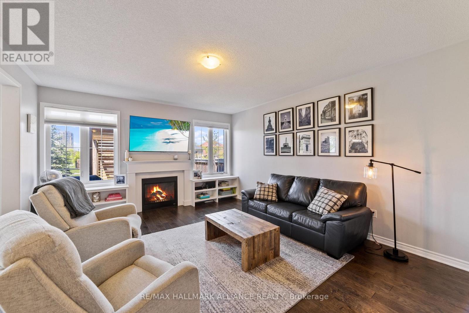 569 Langholm Street, Milton, Ontario  L9T 9A1 - Photo 6 - W12210001