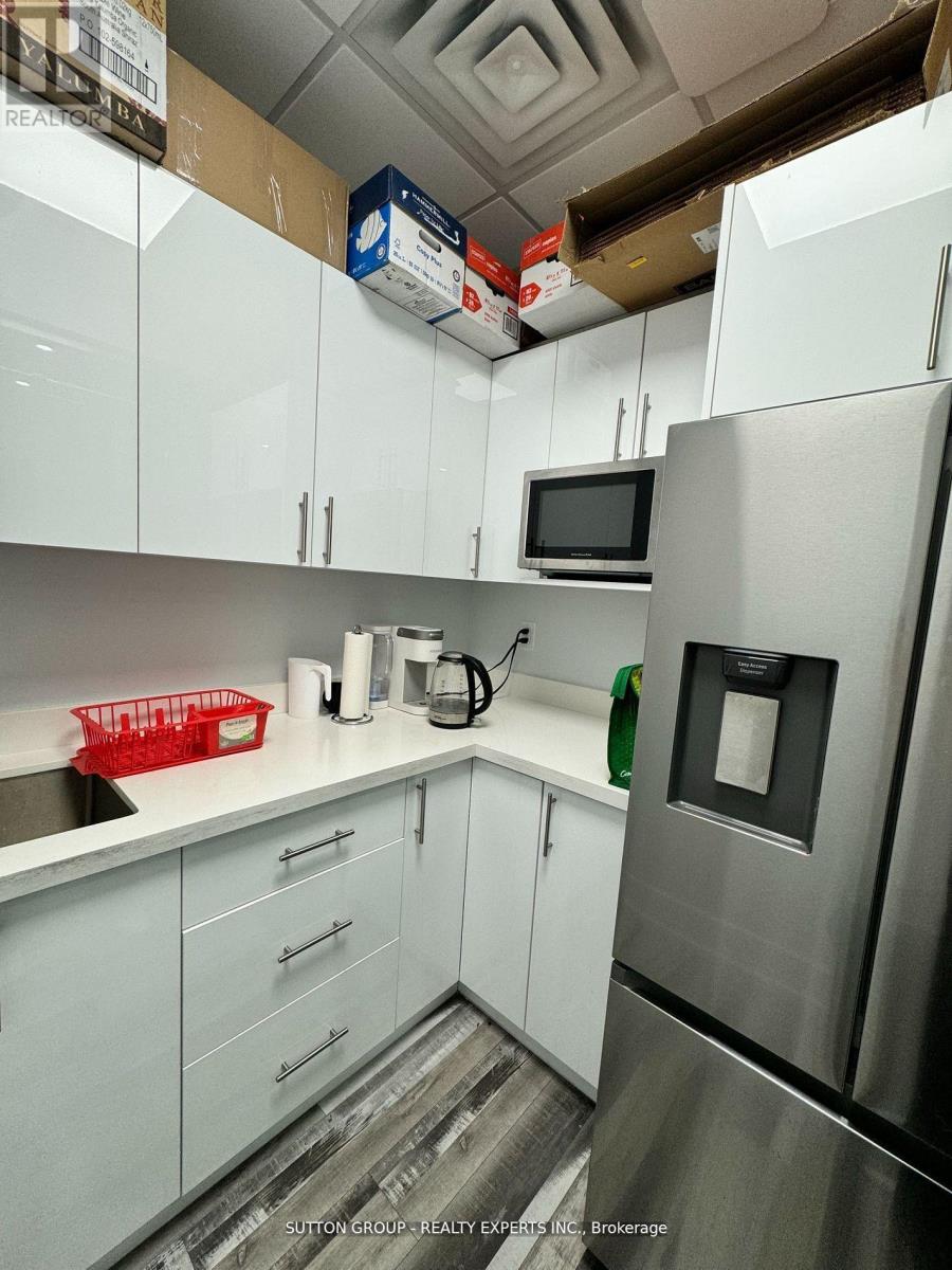 205 - Room 6 - 9300 Goreway Drive, Brampton, Ontario  L6P 4N1 - Photo 8 - W12210003