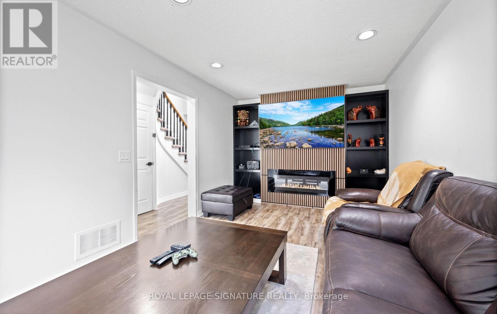 6 Nipigon Court, Brampton (Westgate), Ontario  L6S 5T5 - Photo 17 - W12210006