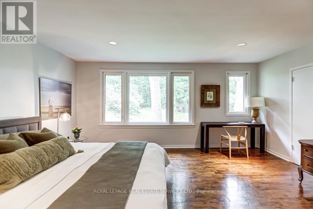 44 Anglesey Boulevard, Toronto (Edenbridge-Humber Valley), Ontario  M9A 3B5 - Photo 25 - W12210018