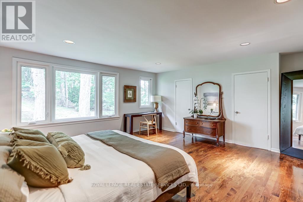 44 Anglesey Boulevard, Toronto (Edenbridge-Humber Valley), Ontario  M9A 3B5 - Photo 27 - W12210018