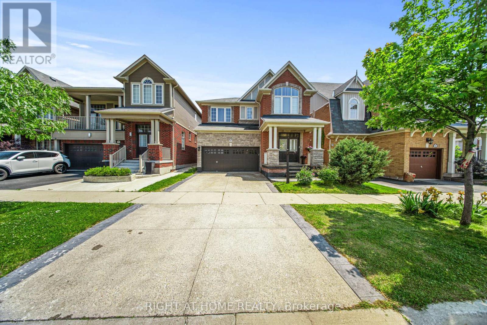 686 Bolingbroke Drive, Milton (Co Coates), Ontario  L9T 6Z3 - Photo 1 - W12210074