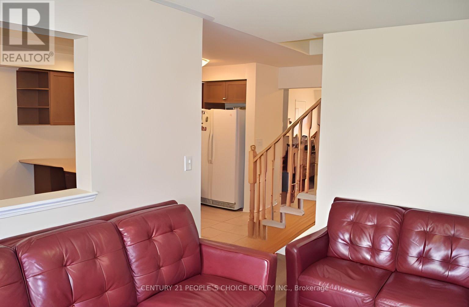 3323 Mikalda Road, Burlington, Ontario  L7M 0K8 - Photo 5 - W12210107