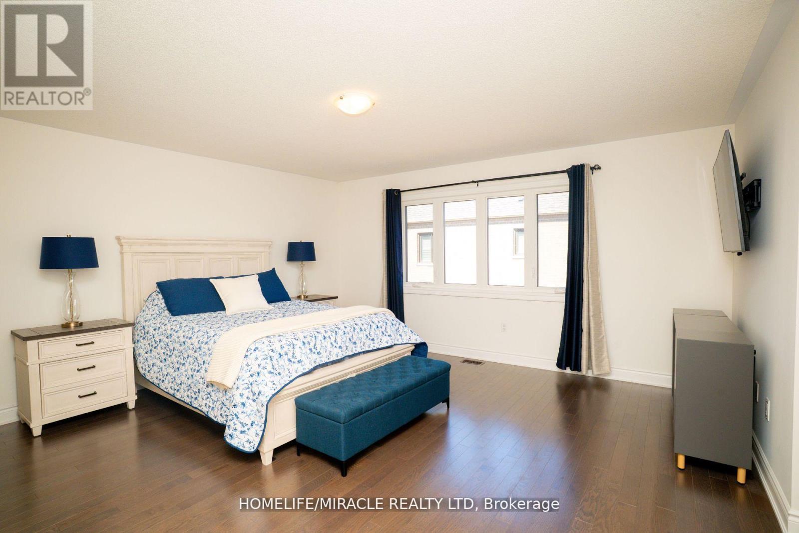 7 Kapikog Street, Brampton, Ontario  L6Y 6J6 - Photo 13 - W12210112