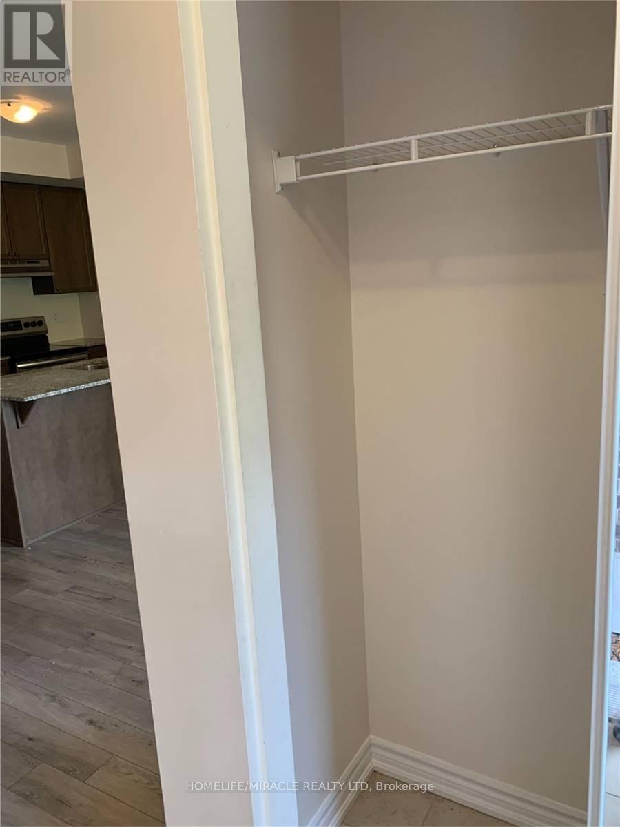 7 - 240 Lagerfeld Drive, Brampton, Ontario  L7A 5G9 - Photo 12 - W12210131